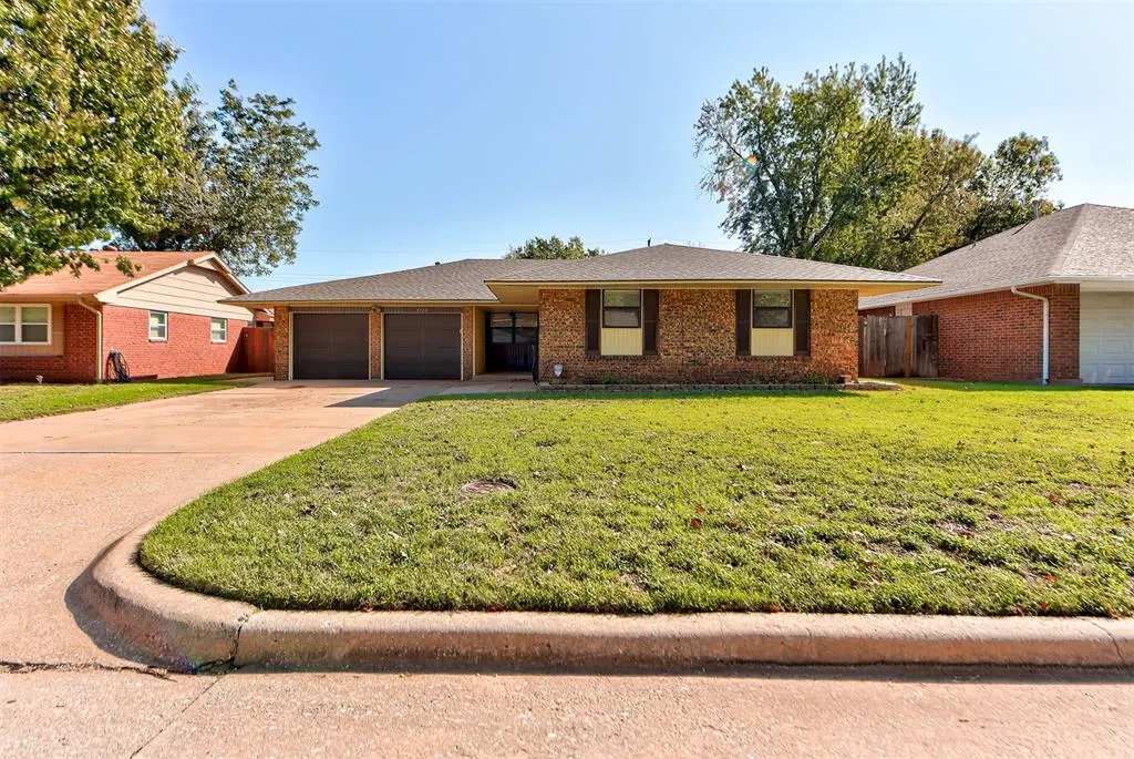 Photo 4 — 3728 N Bryan Avenue, Bethany, OK 73008