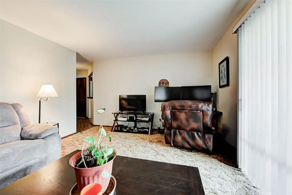 Photo 9 — 3728 N Bryan Avenue, Bethany, OK 73008