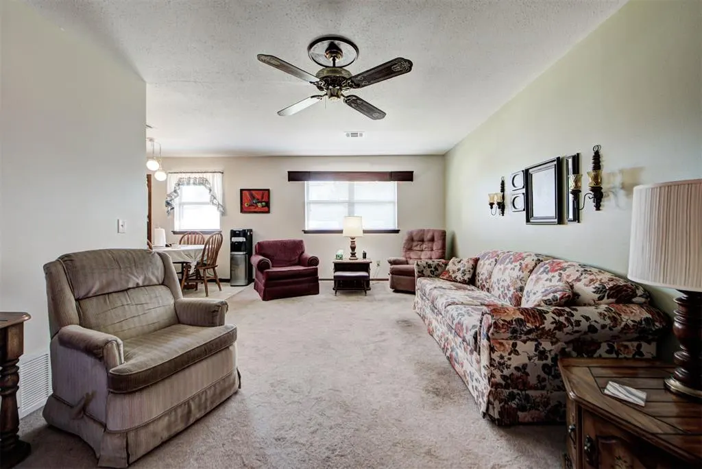 Photo 11 — 3728 N Bryan Avenue, Bethany, OK 73008