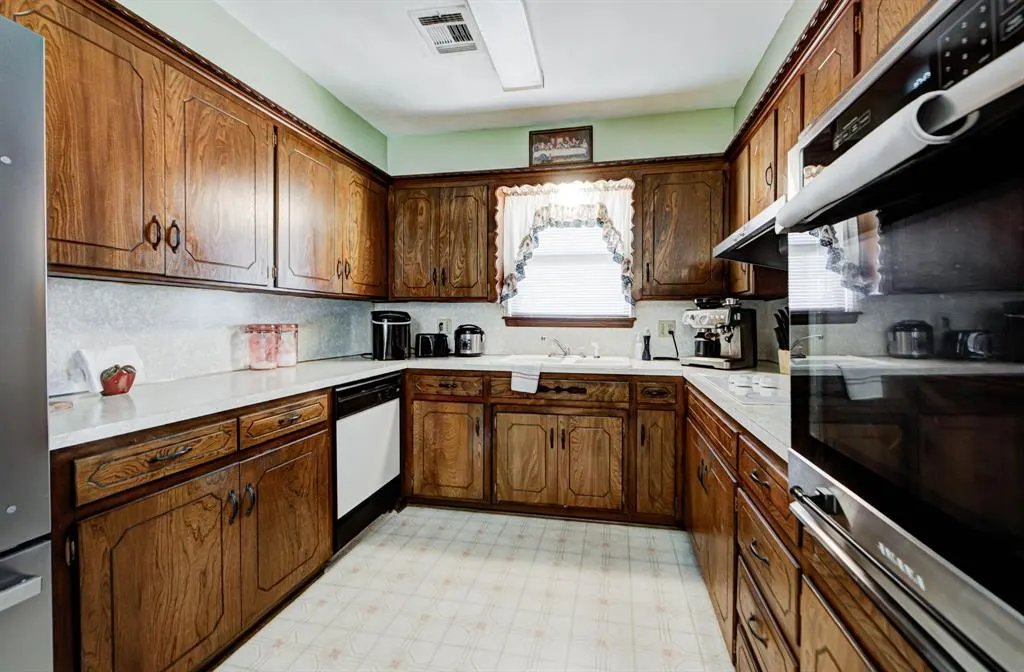 Photo 18 — 3728 N Bryan Avenue, Bethany, OK 73008