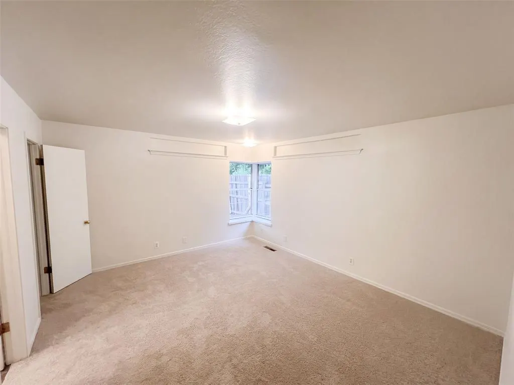Photo 10 — 1709 Baron Drive, Norman, OK 73071