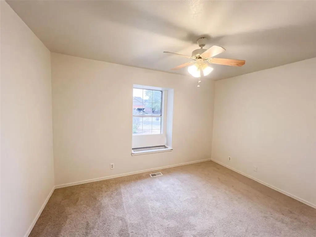 Photo 14 — 1709 Baron Drive, Norman, OK 73071