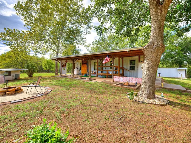 Photo 2 — 12717 NS 3510 Road, Seminole, OK 74868