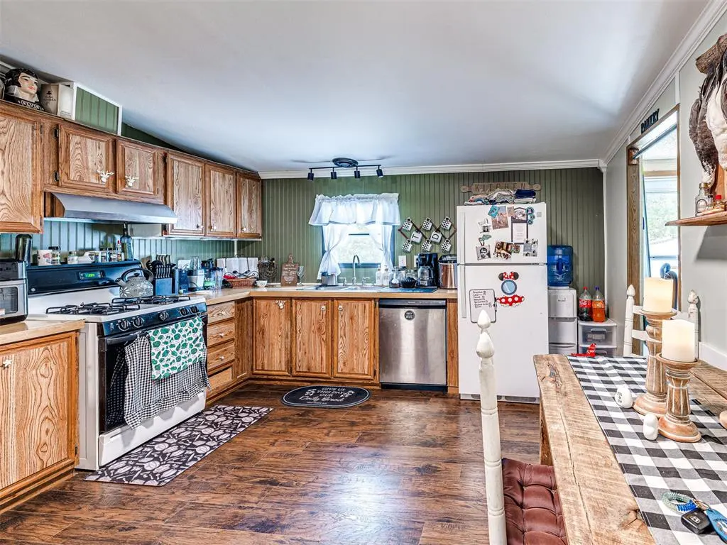 Photo 14 — 12717 NS 3510 Road, Seminole, OK 74868