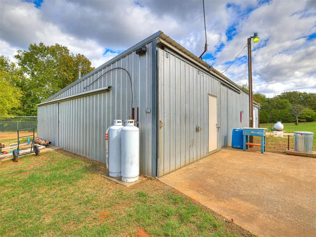 Photo 29 — 12717 NS 3510 Road, Seminole, OK 74868