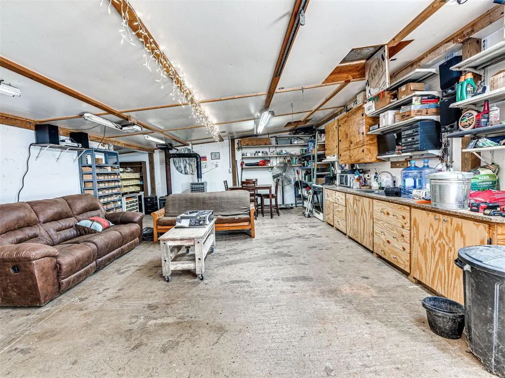 Photo 34 — 12717 NS 3510 Road, Seminole, OK 74868