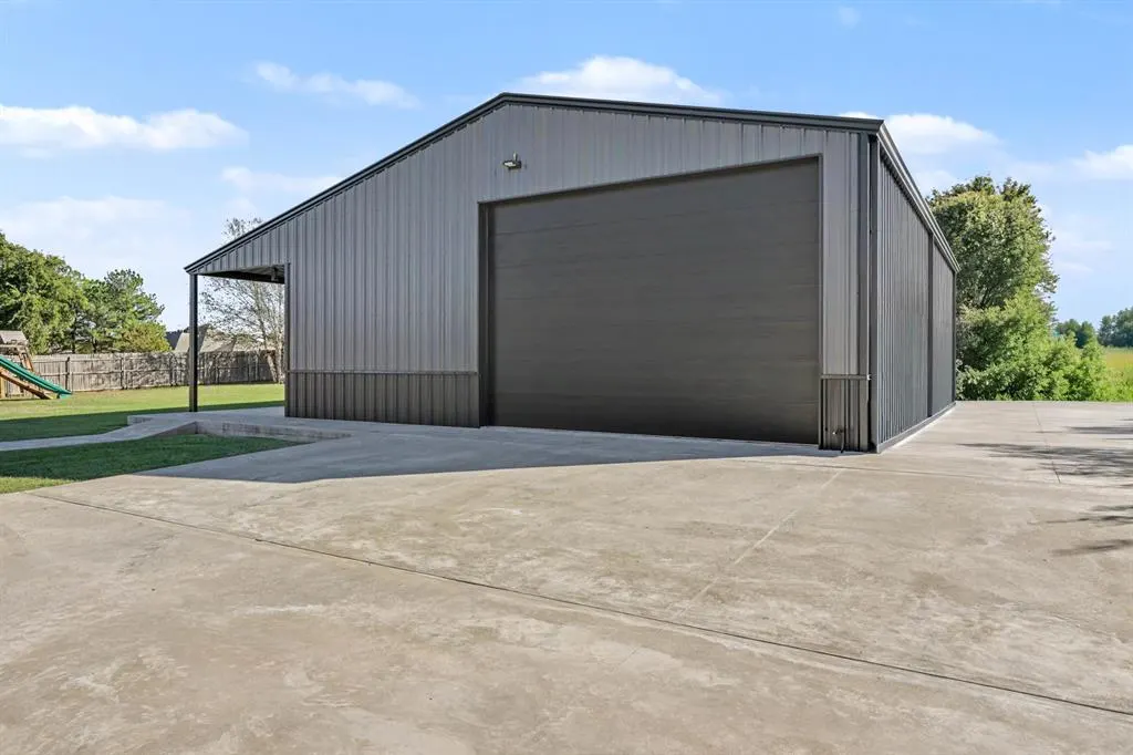Photo 2 — 4602 Shoreside Drive, Tuttle, OK 73089