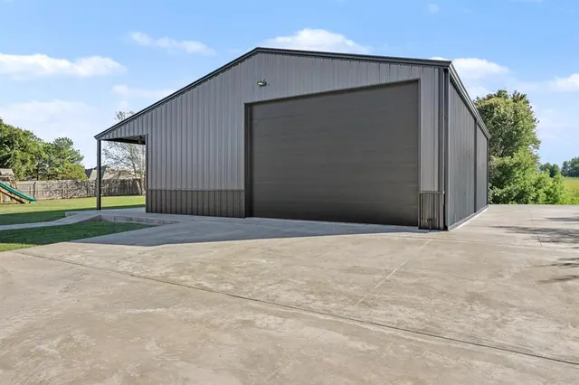 Photo 2 — 4602 Shoreside Drive, Tuttle, OK 73089