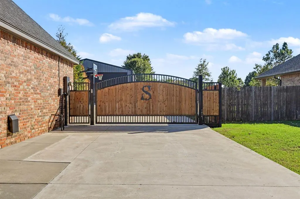 Photo 3 — 4602 Shoreside Drive, Tuttle, OK 73089