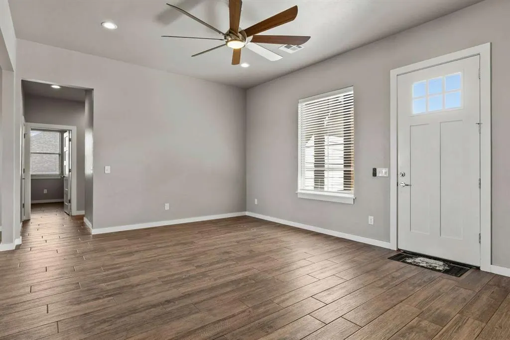Photo 5 — 17319 290th Street, Washington, OK 73093