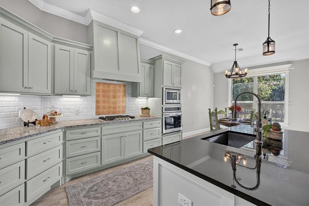 Photo 8 — 3407 Rustic Hollow, Guthrie, OK 73044