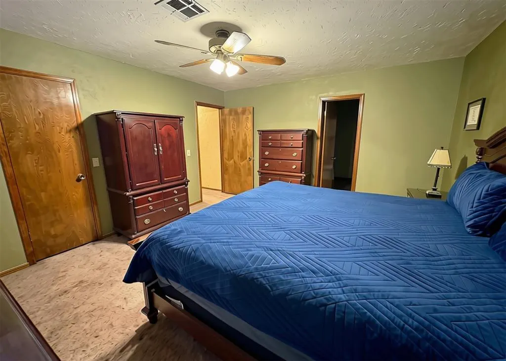Photo 18 — 211 Magnolia Avenue, Elk City, OK 73644