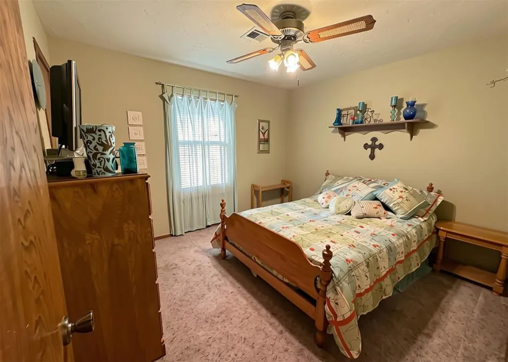Photo 21 — 211 Magnolia Avenue, Elk City, OK 73644
