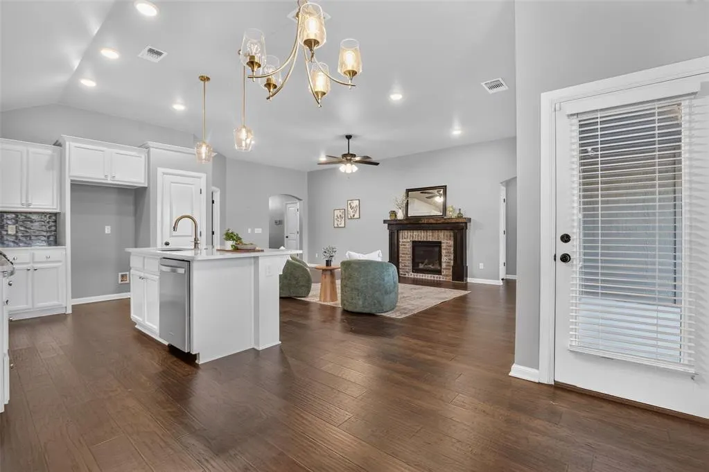 Photo 9 — 3051 Wister Road, Norman, OK 73069