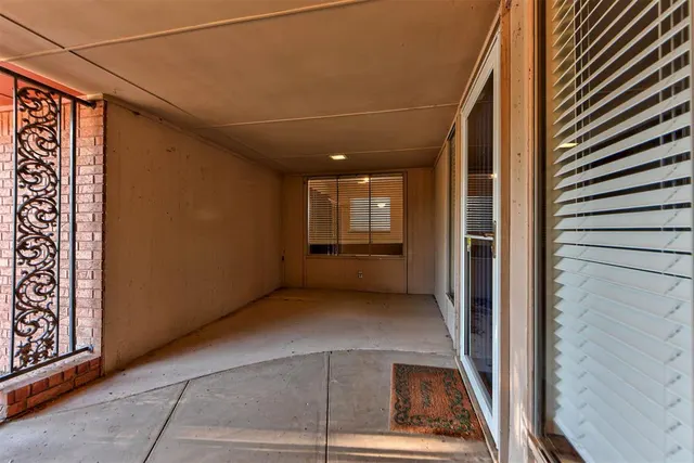 Photo 5 — 11044 Folkstone Drive, Yukon, OK 73099