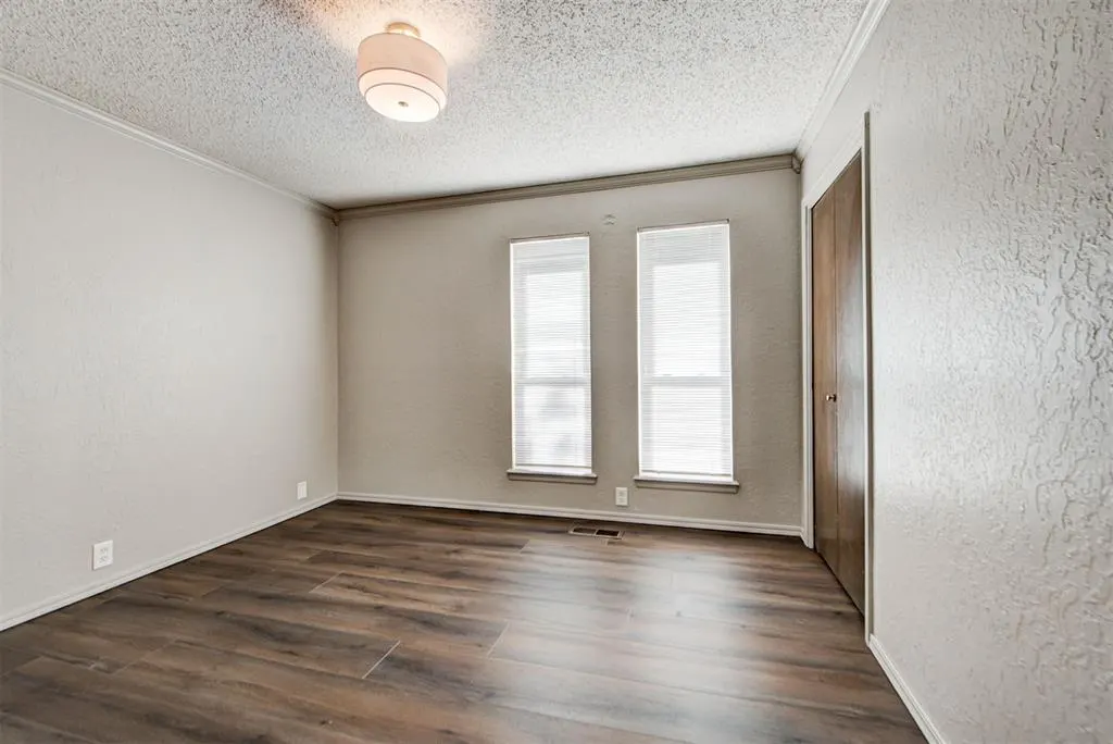 Photo 38 — 11044 Folkstone Drive, Yukon, OK 73099