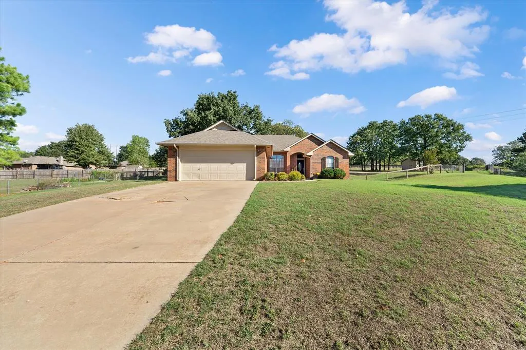 Photo 4 — 5424 Fawn Run, Guthrie, OK 73044