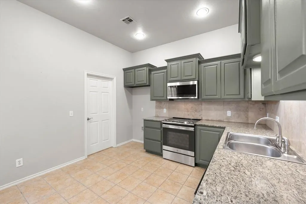 Photo 21 — 5424 Fawn Run, Guthrie, OK 73044