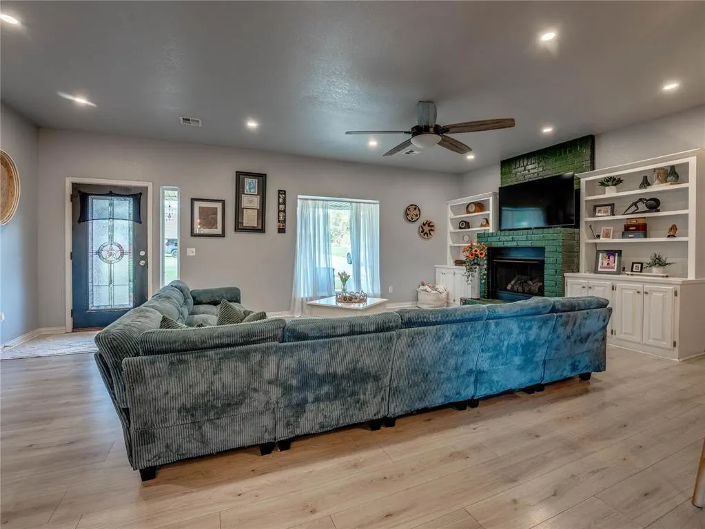 Photo 12 — 785 Tilghman Drive, Chandler, OK 74834