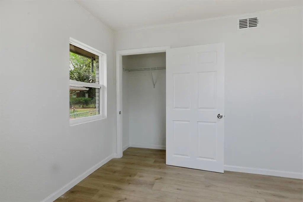 Photo 13 — 1512 NE 46th Street, Oklahoma City, OK 73111