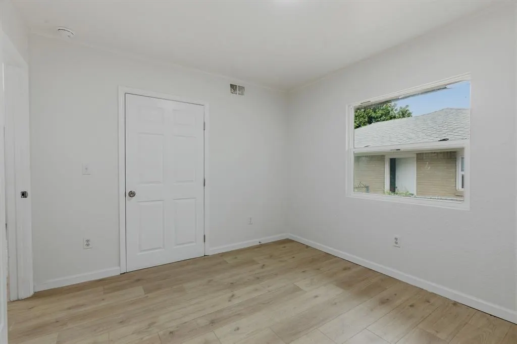 Photo 14 — 1512 NE 46th Street, Oklahoma City, OK 73111