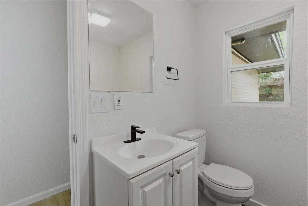 Photo 17 — 1512 NE 46th Street, Oklahoma City, OK 73111