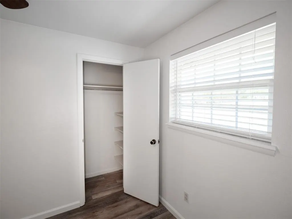 Photo 25 — 305 S Janeway Avenue, Moore, OK 73160