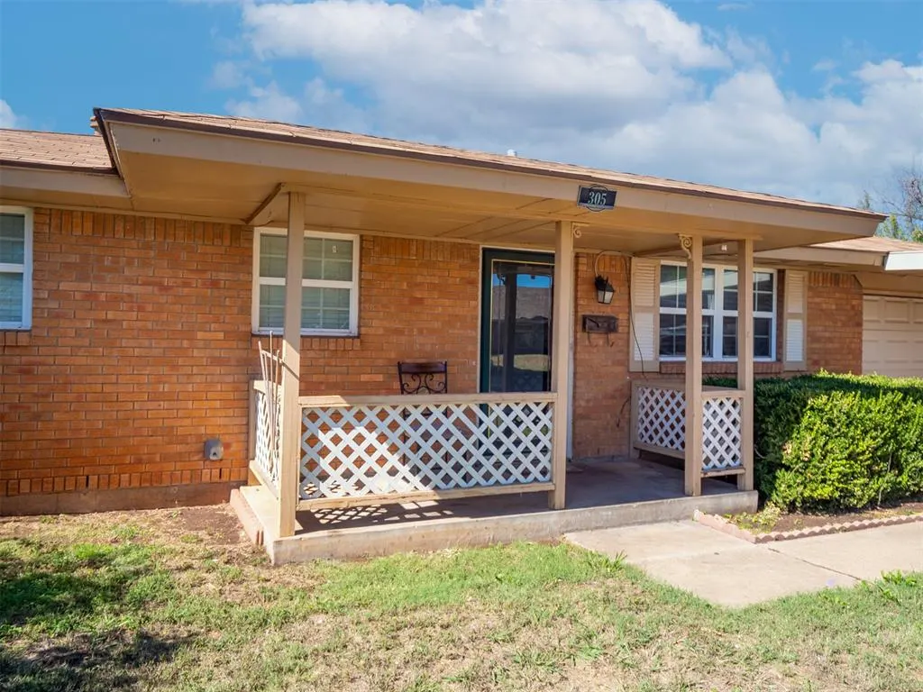 Photo 33 — 305 S Janeway Avenue, Moore, OK 73160