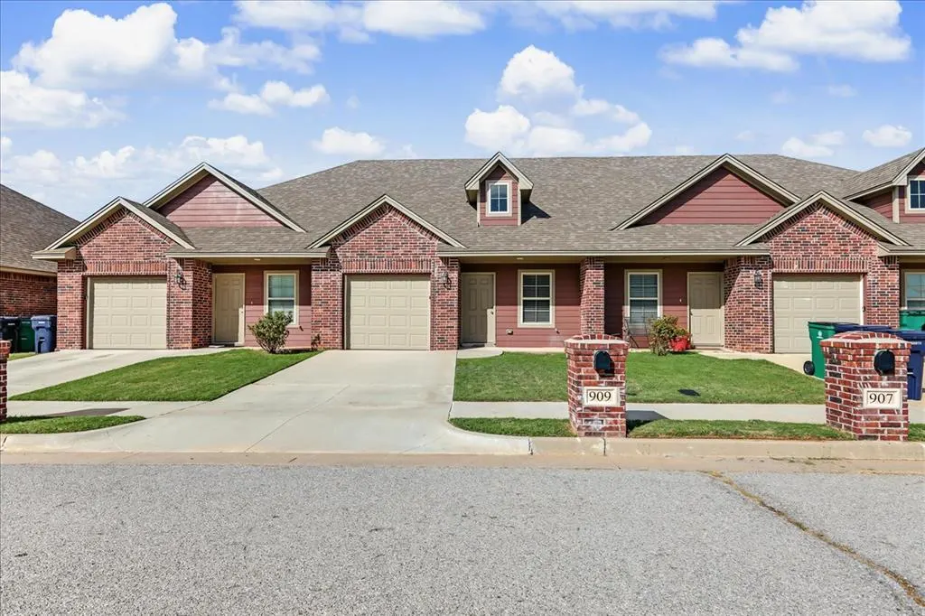 Front exterior — 909 SW 91st Street, Oklahoma City, OK 73139