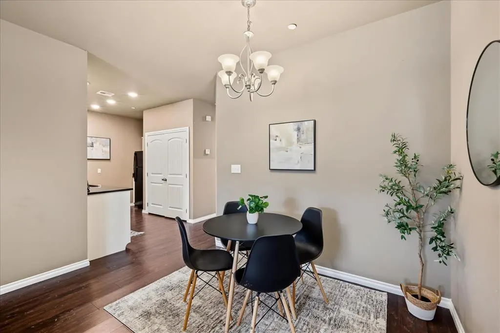 Photo 9 — 909 SW 91st Street, Oklahoma City, OK 73139