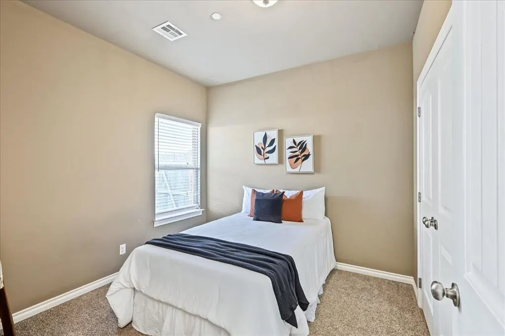 Photo 18 — 909 SW 91st Street, Oklahoma City, OK 73139