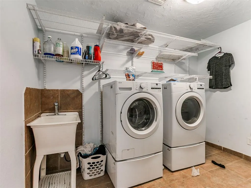 Photo 35 — 601 N McKinley Avenue, Shawnee, OK 74801