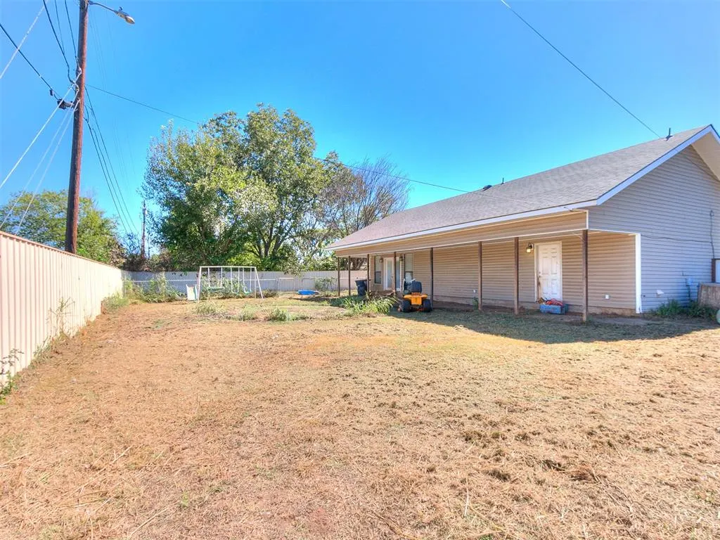 Photo 40 — 601 N McKinley Avenue, Shawnee, OK 74801