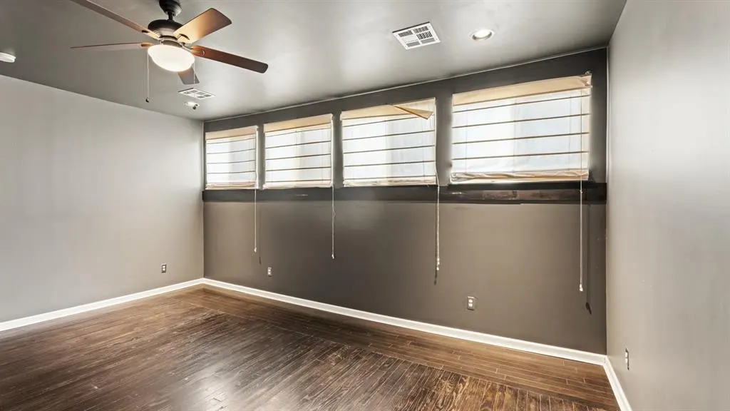 Photo 18 — 6504 N Omaha Avenue, Oklahoma City, OK 73116