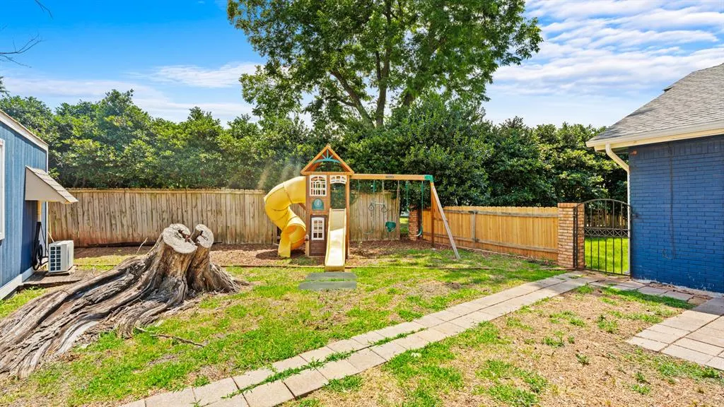 Photo 40 — 6504 N Omaha Avenue, Oklahoma City, OK 73116