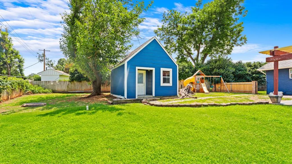 Photo 43 — 6504 N Omaha Avenue, Oklahoma City, OK 73116