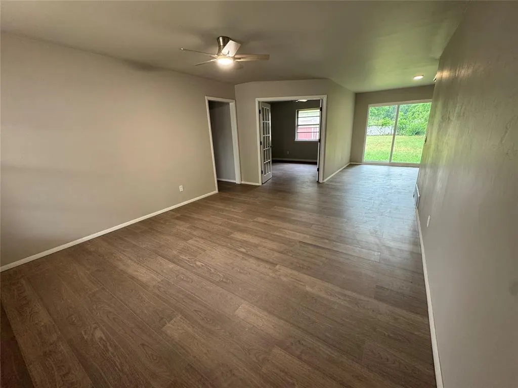 Photo 3 — 104 SW 50th Street, Oklahoma City, OK 73109