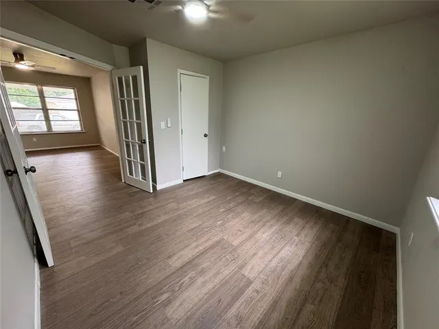Photo 5 — 104 SW 50th Street, Oklahoma City, OK 73109