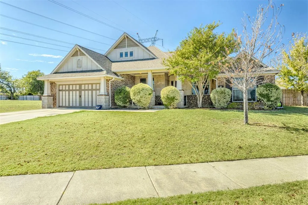 Front exterior — 4201 Lorings Circle, Norman, OK 73072