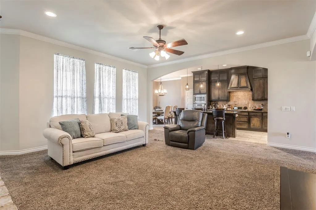 Photo 8 — 4201 Lorings Circle, Norman, OK 73072