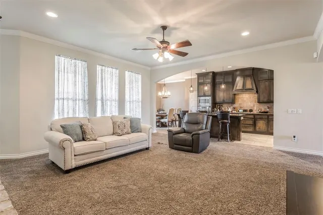 Photo 8 — 4201 Lorings Circle, Norman, OK 73072