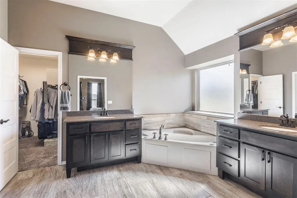 Photo 19 — 4201 Lorings Circle, Norman, OK 73072