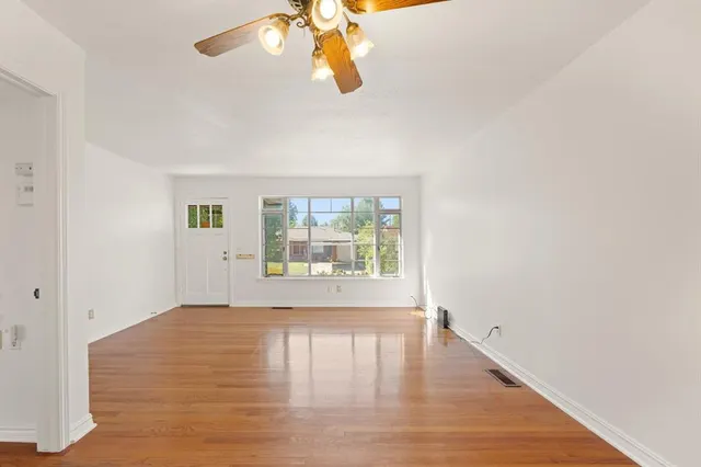 Photo 2 — 4321 NW 17th Street, Oklahoma City, OK 73107