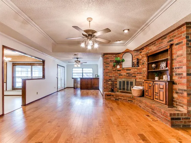 Photo 8 — 11913 Sylvester Drive, Oklahoma City, OK 73162