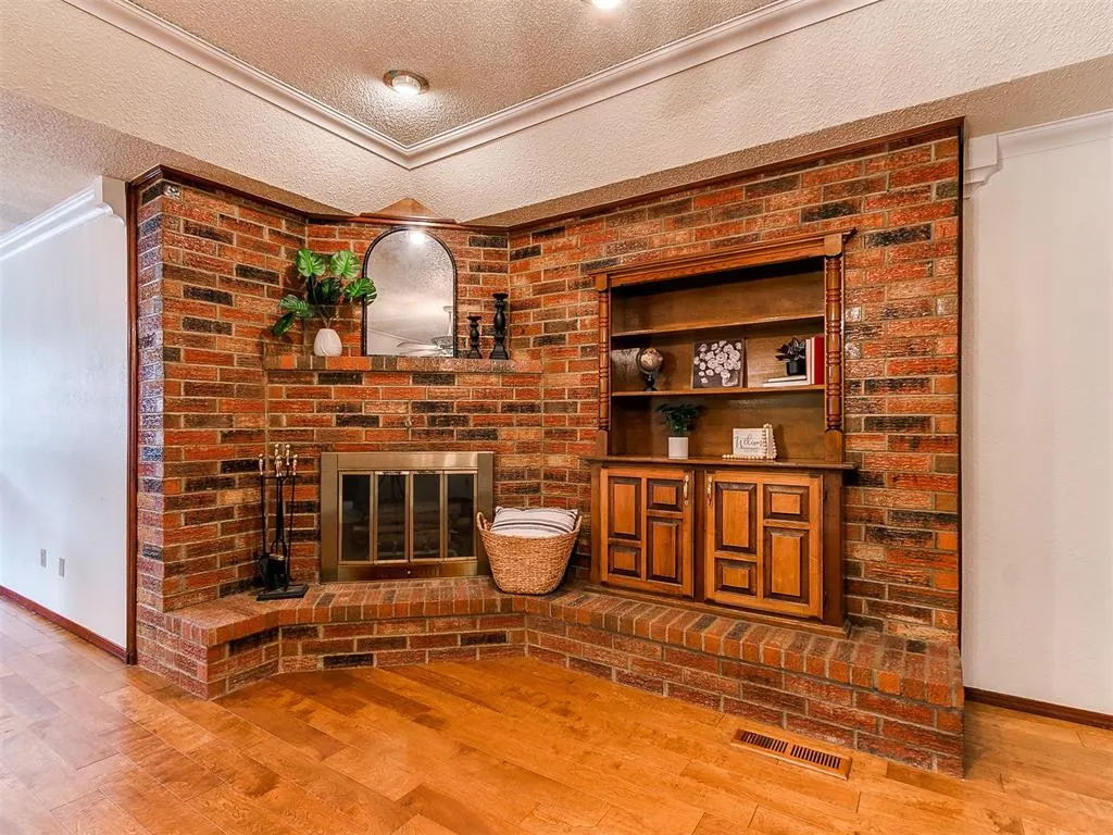 Photo 11 — 11913 Sylvester Drive, Oklahoma City, OK 73162