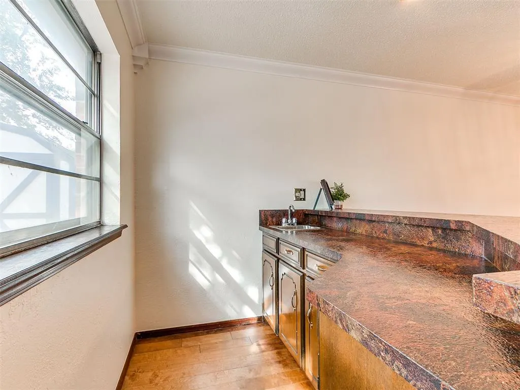 Photo 13 — 11913 Sylvester Drive, Oklahoma City, OK 73162