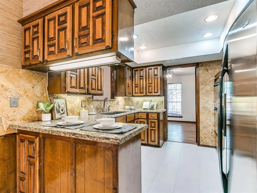 Photo 18 — 11913 Sylvester Drive, Oklahoma City, OK 73162