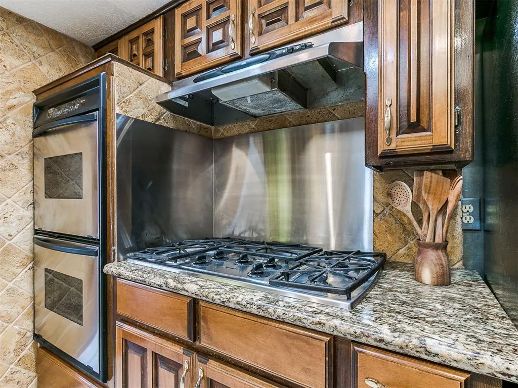 Photo 19 — 11913 Sylvester Drive, Oklahoma City, OK 73162