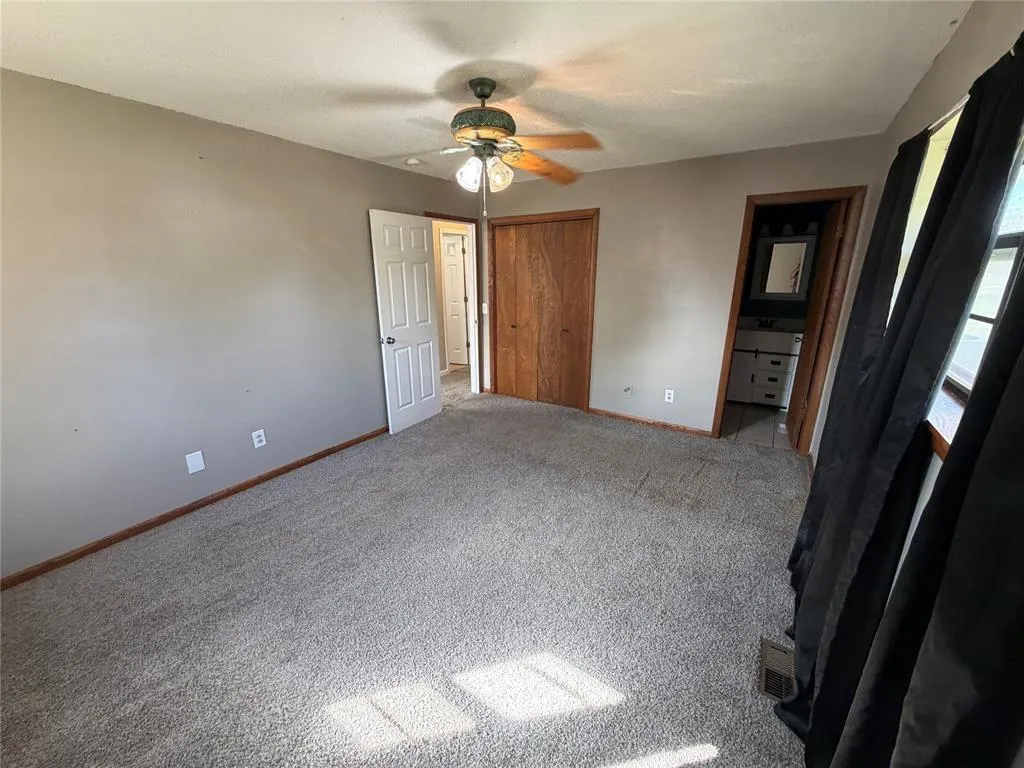 Photo 15 — 202 S Locust Street, Seiling, OK 73663