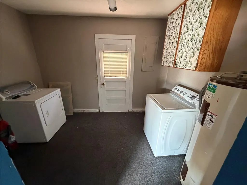 Photo 18 — 202 S Locust Street, Seiling, OK 73663